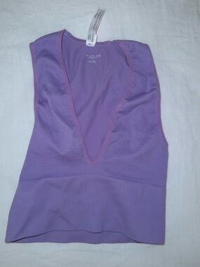 Urban Outfitters Out From Under Hailey Seamless Plunge Bra Top - S Lilac